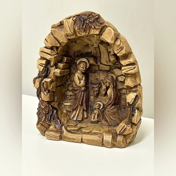 Mid Century Vintage Composite Grotto Enclave Christian Christmas Nativity Scene